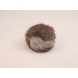 Kaninskindsbold i natur med eller uden snor