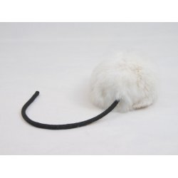 Kaninskindsbold i natur med eller uden snor